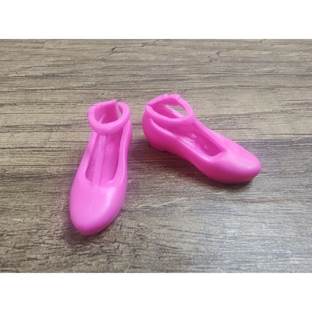 Hot Pink Plastic Flat Shoes for Barbie Doll Ankle Wrap Flat Foot Doll Z26